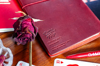 LOVE AND TRIP: The red TRAVELER'S notebook