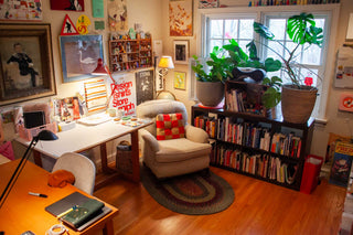The organic encounter of things: Liz's Desk