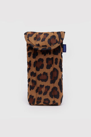 BAGGU puffy leopard-print glasses sleeve with snap flap closure