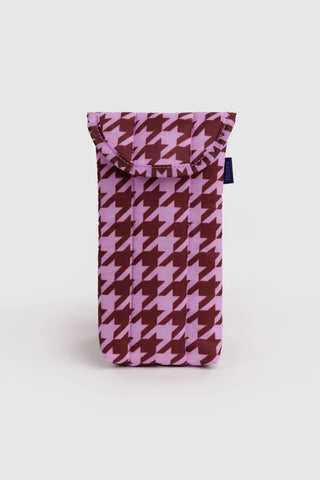 BAGGU pink houndstooth puffy glasses sleeve with flap