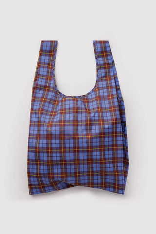 BAGGU standard tote bag in blue tartan plaid, wide U-shape opening