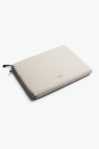 Bellroy Lite laptop sleeve in ash color with zipper and black trim
