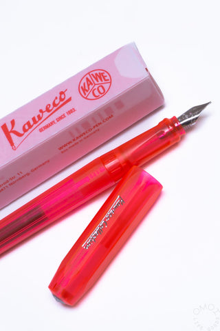 Kaweco PERKEO infrared fountain pen with cap and pink translucent gift box