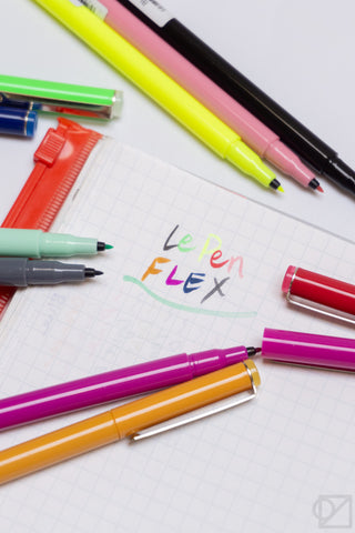 Le Pen Flex gel pens in assorted colors with silver clips