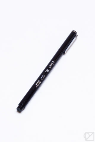 Le Pen Flex gel pen, black body with silver clip and tip