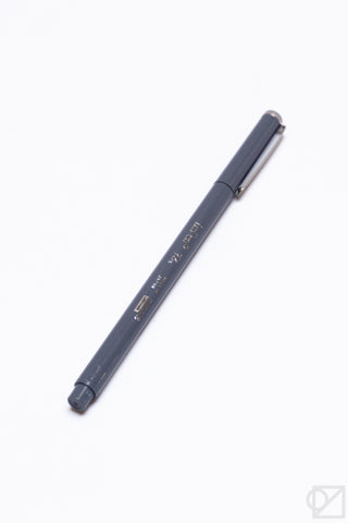 Le Pen Flex gel pen, dark grey body with silver clip and tip