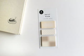 Daily Plan sticky memo set with three beige notes in a clear display card