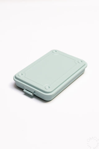 Trunk-shaped toolbox with clasp, light blue lid and base