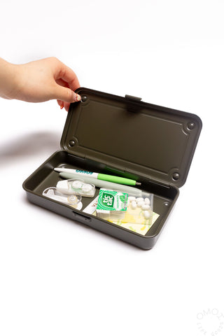 TOYO Steel trunk-shaped toolbox in olive green with open lid, hand lifting latch