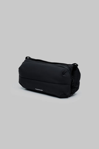 Topologie medium bottle sacoche bag, black, side view with logo and carry loops.