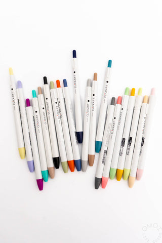 Set of retractable marker pens, assorted colors