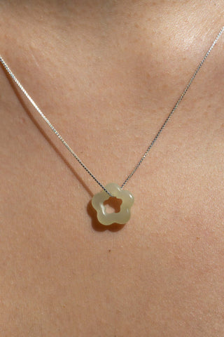 Jade flower sterling silver necklace with small clover-like pendant