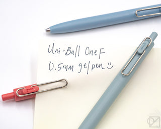 Light blue 0.5mm gel pen with metal clip and pointed tip